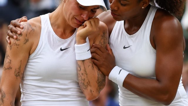 Unity Among Athletes: Vondrousova Receives Heartfelt Support